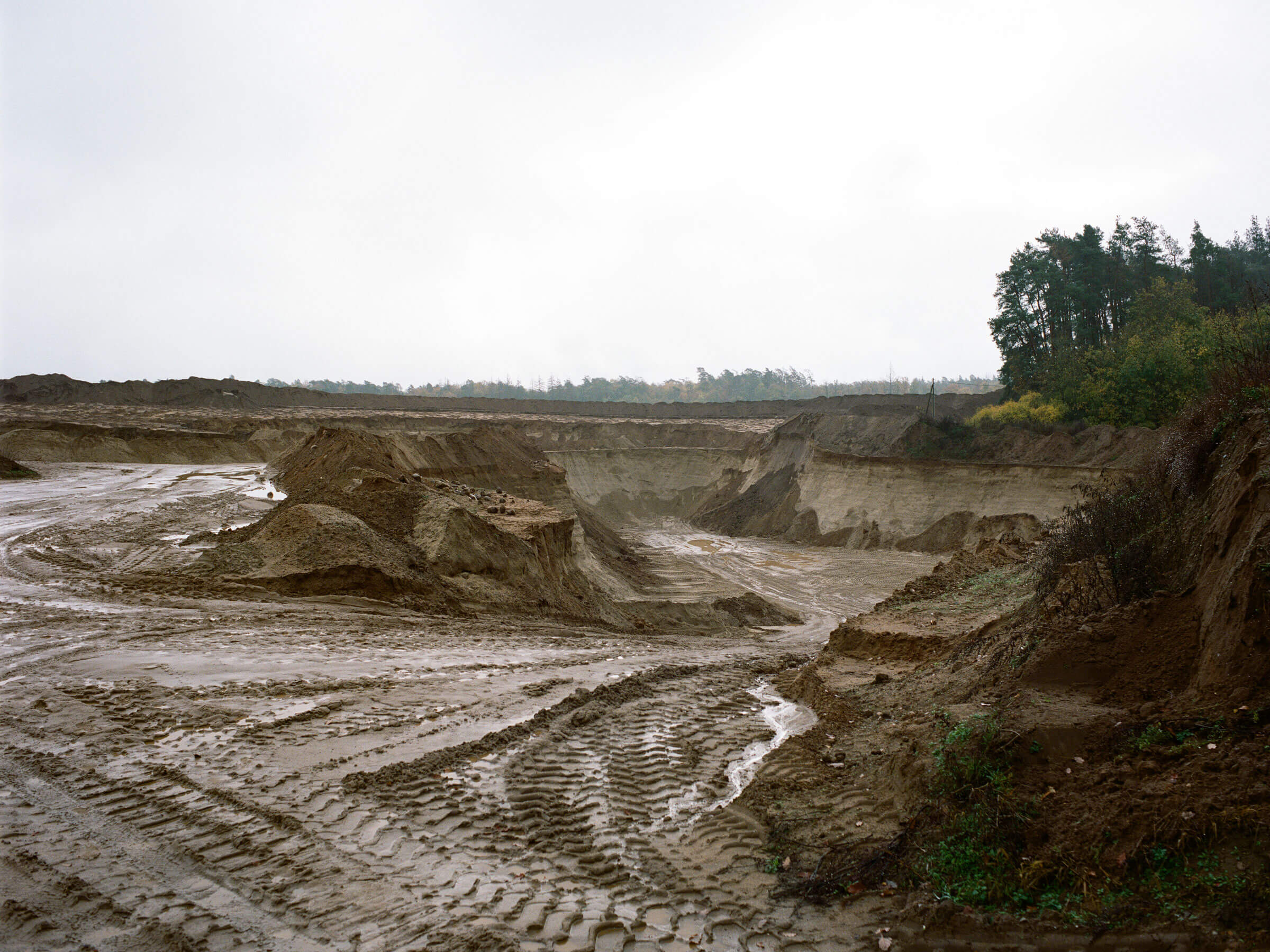 Atelier Fanelsa Materials Image by Zara Pfeifer