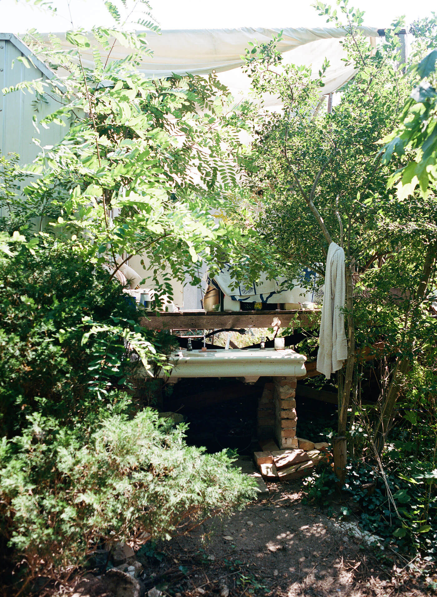 AtelierFanelsa Trailer, Image by ZaraPfeifer